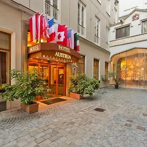 Отель Austria -