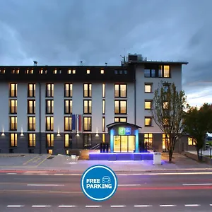 *** Otel Express - By Ihg Slovenya